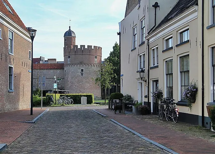De Pelsertoren